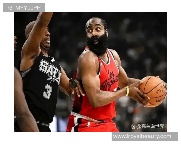 马刺与快船激战回顾球员表现分析与未来展望